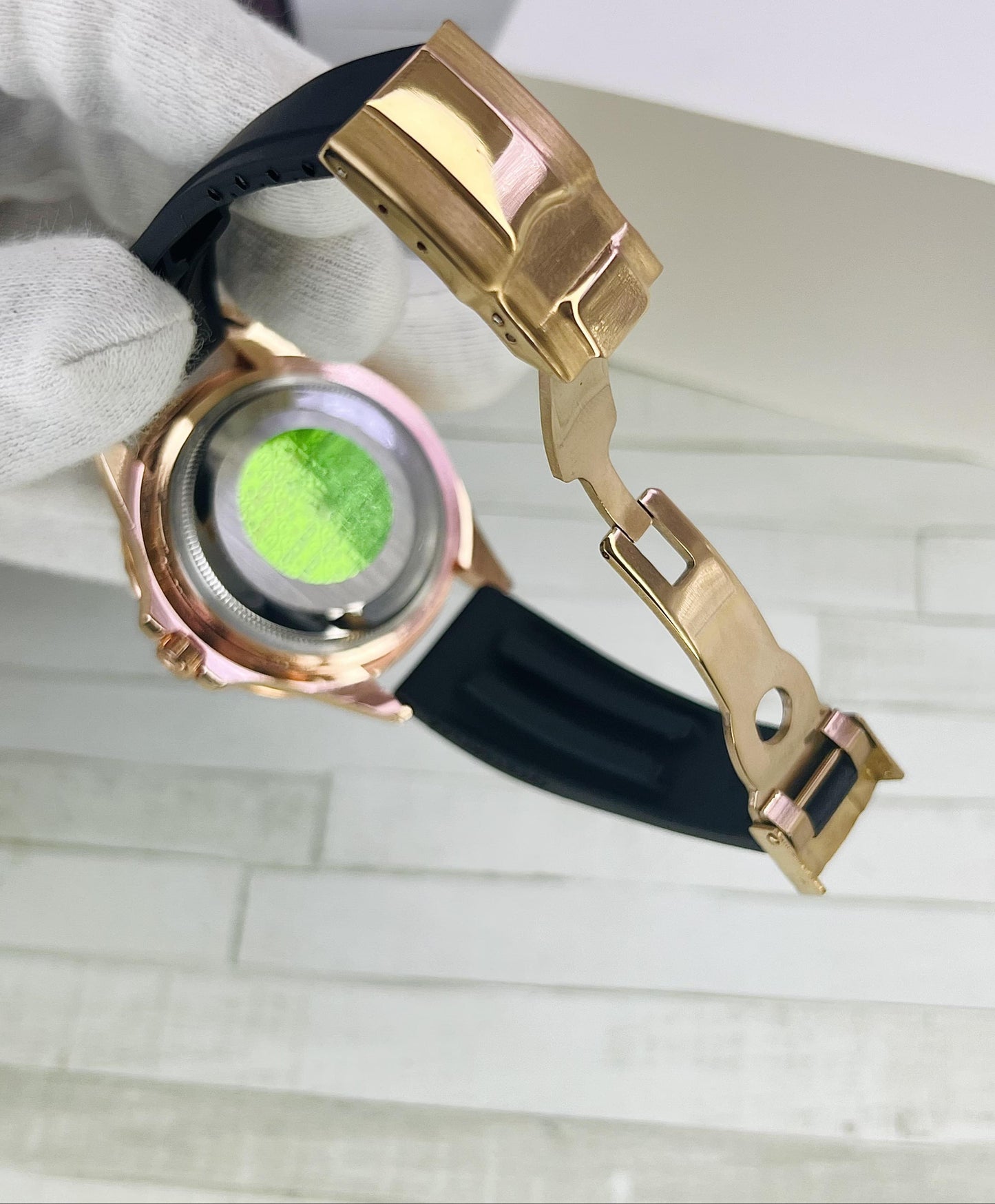 Yacht Master
ROLEX men's watch
DATE JUST
Rubber strap