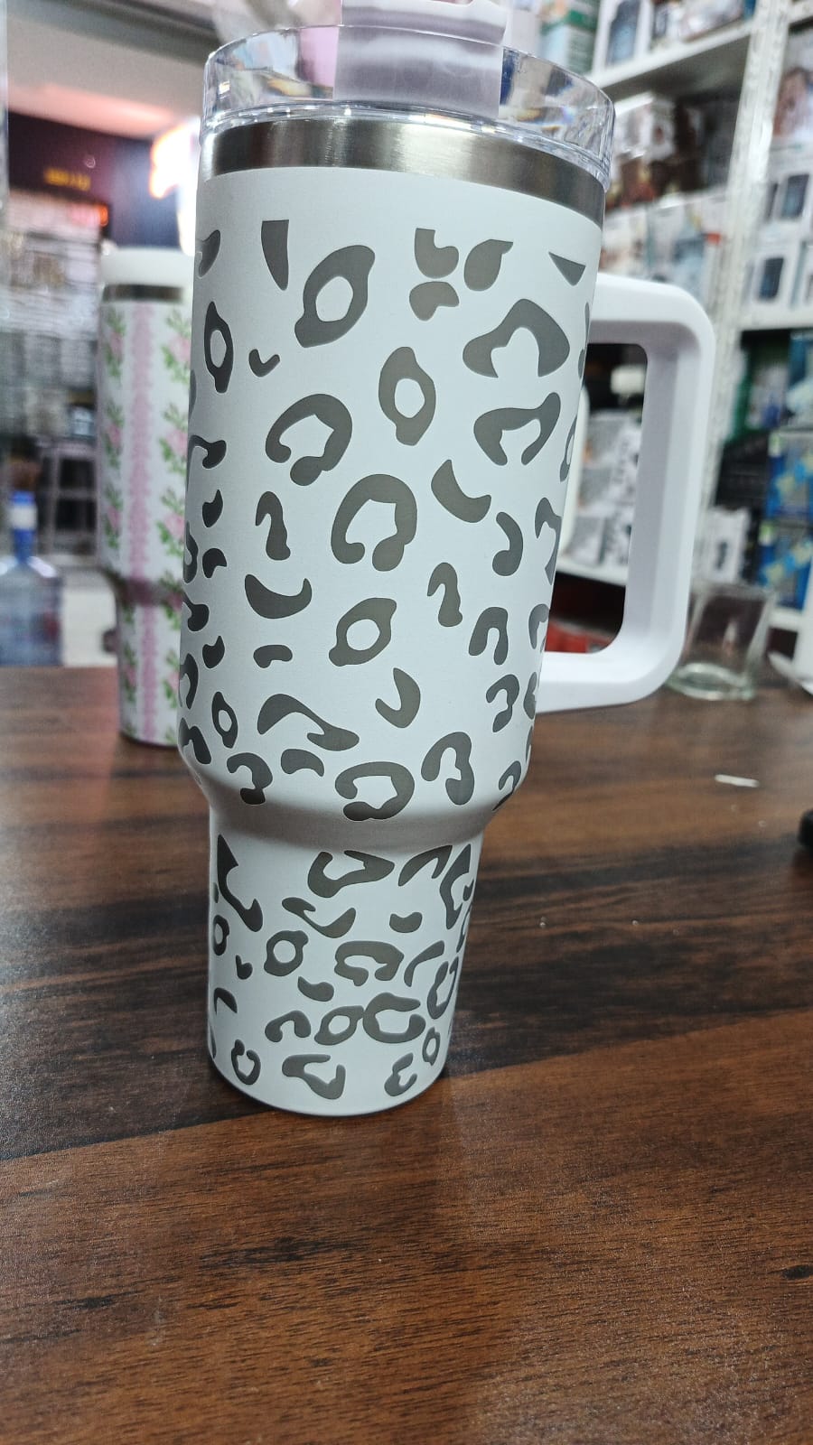 40oz Stainless Steel Leopard Print Cup with Straw Portable Car Cup Large Capacity Water Cup