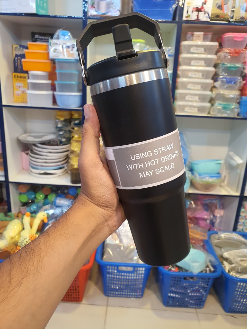 Flip-top straw cup 40 oz built-in straw and handle travel mug stand insulated stainless steel cup BPA free