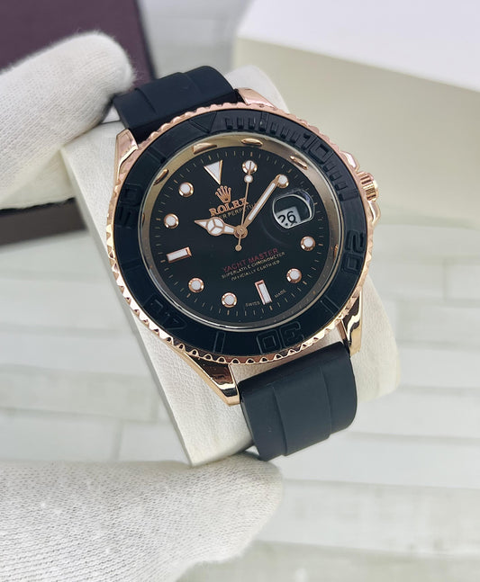 Yacht Master 
ROLEX men's watch 
DATE JUST 
Rubber strap